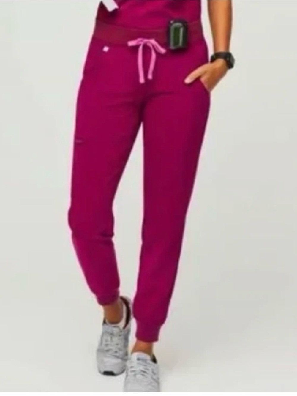 Women's Figs Dark Magenta pink Small Zamora scrub pants